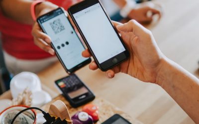 La crisis precipita la gestión digital de bares y tiendas