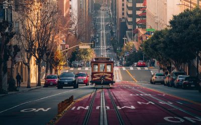 California cancela la cuarentena estricta y podrán reabrir muchos de los negocios