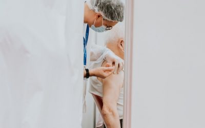 Miami-Dade comenzará a vacunar contra el covid-19 a los mayores de 40 años a partir del 29 de marzo