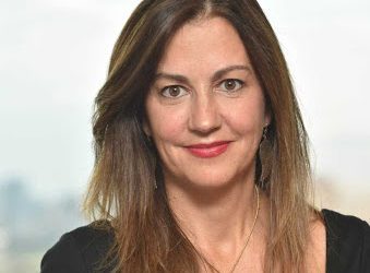 María Teresa Vial se convierte en la primera mujer en la historia en presidir la Cámara de Comercio de Santiago