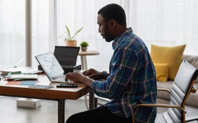 El trabajo híbrido le gana la partida a la presencialidad