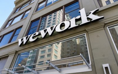 La caída en la bancarrota de WeWork, la empresa fundada por el excéntrico Adam Neumann que prometía cambiar el concepto de oficina