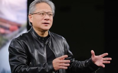 Jensen Huang, el migrante taiwanés que pasó de lavar platos a fundar Nvidia, el gigante tecnológico de los microchips que vale más que Google y Amazon
