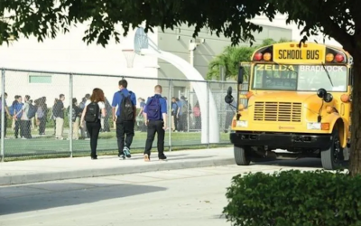 Escuelas de Miami-Dade se alistan ante posibles redadas y arrestos de inmigrantes por el ICE