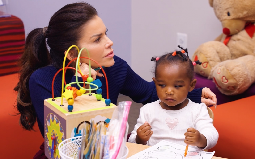 Jeff Bezos y Lauren Sánchez donan USD 5 millones para ampliar la asistencia a familias vulnerables en el sur de Florida