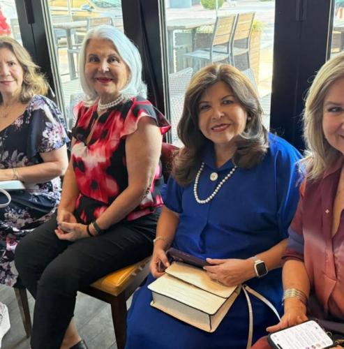 PERUSA Happy Hour con propósito